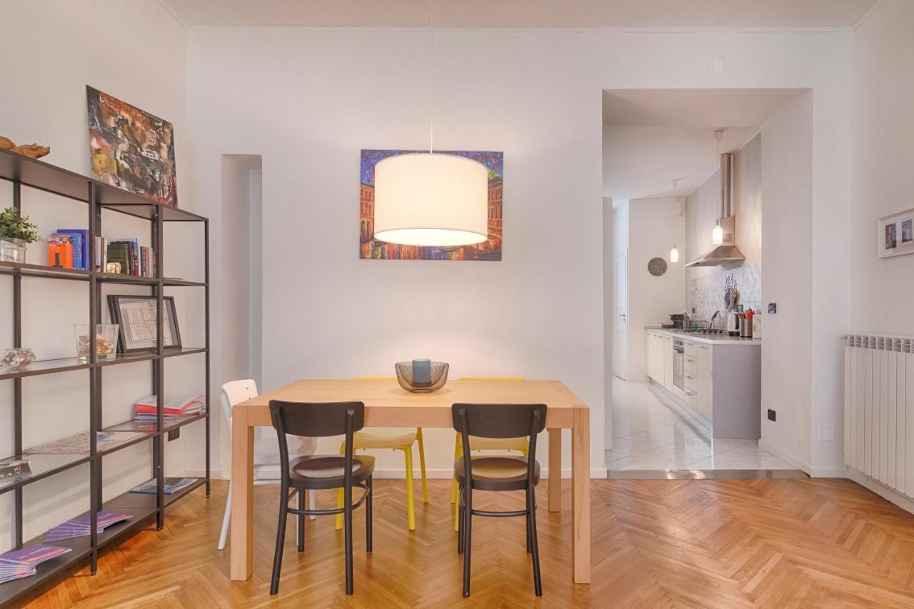 Mihaela Apartment - Charme Near The Station Триест Экстерьер фото
